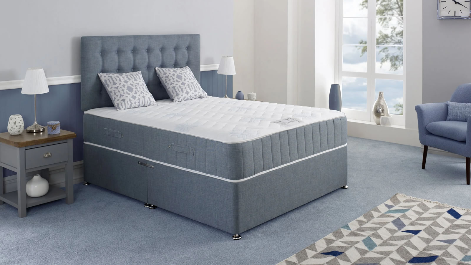 Signature Collection Lona Roomset